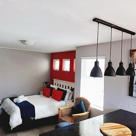 Langebaan Beach Towers Eksteriør billede