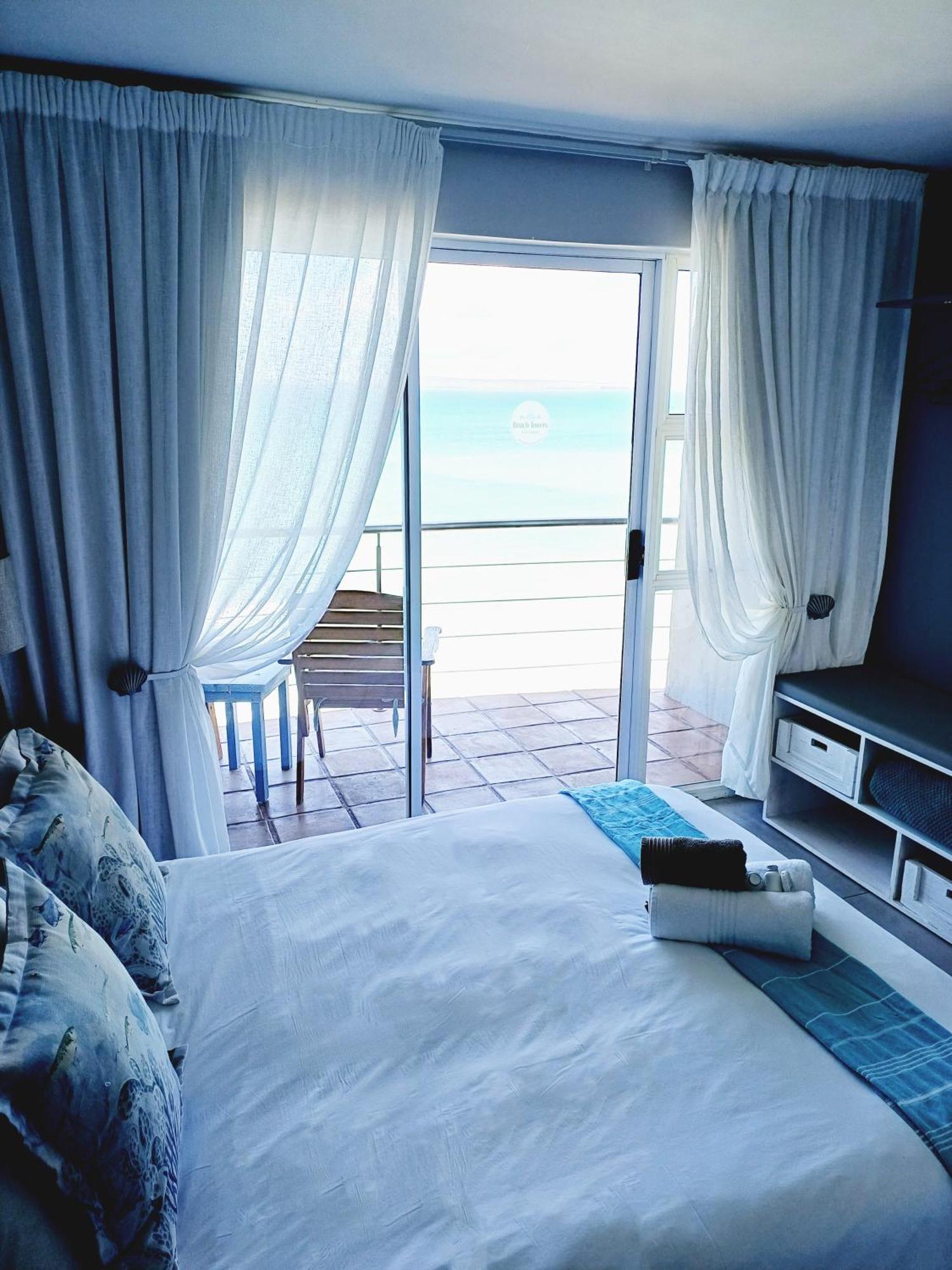 Langebaan Beach Towers Eksteriør billede