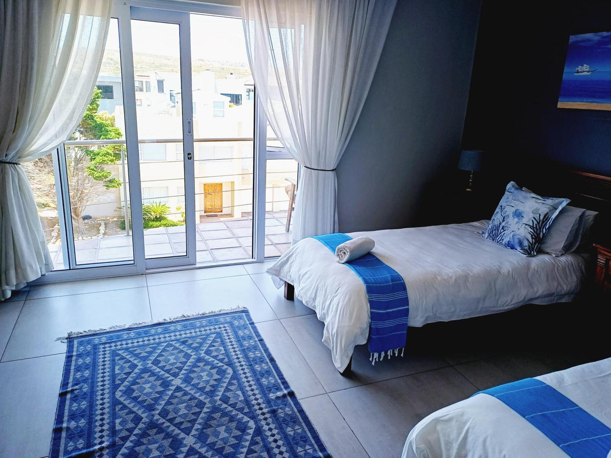 Langebaan Beach Towers Eksteriør billede